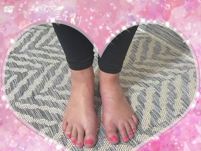 Shellac pedicure in hottest pink color!