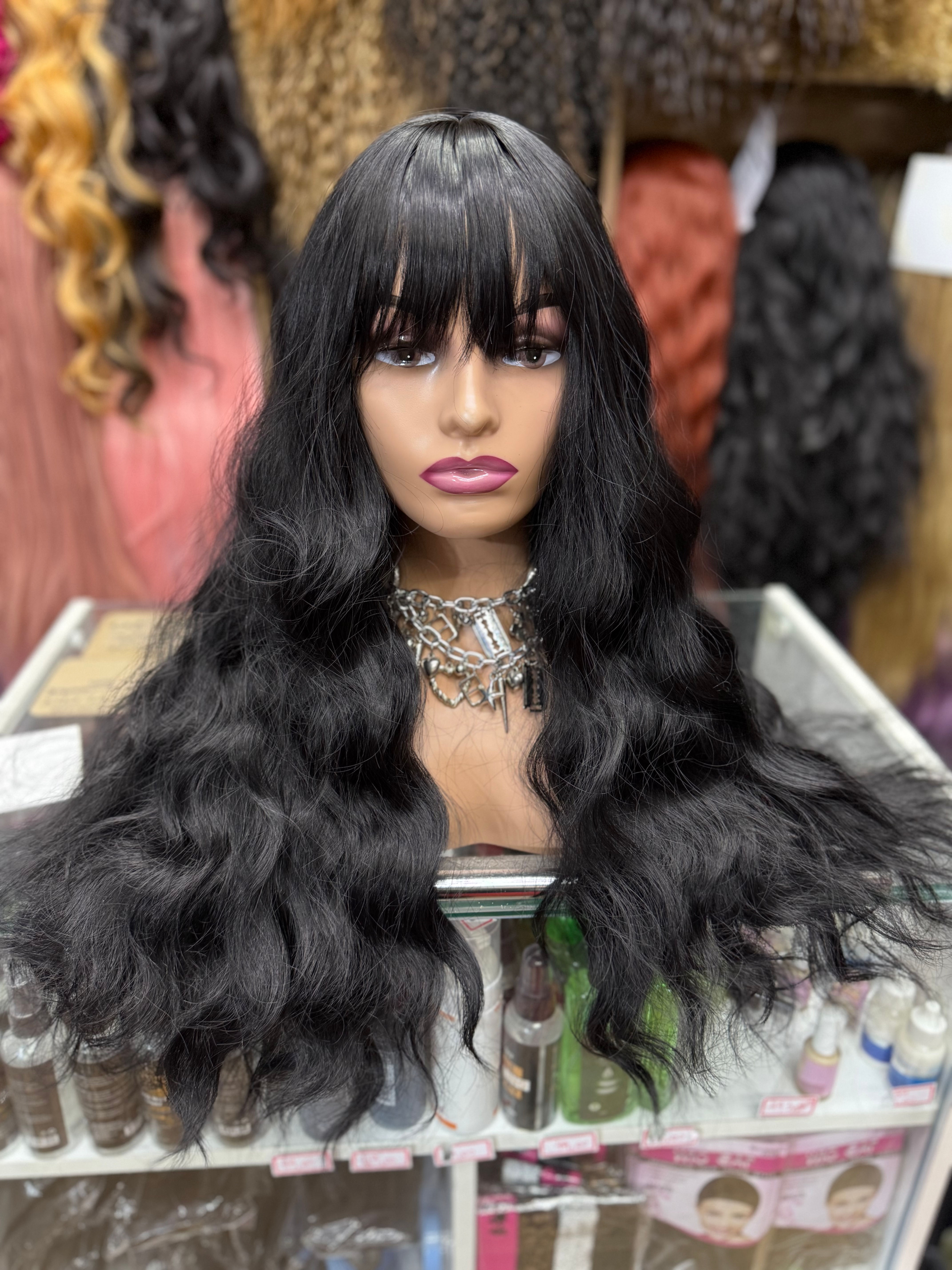 Peruca wig franjinha biofibra uso diário 65cm