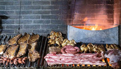 Fai Bistes, comer en el Casco Vello