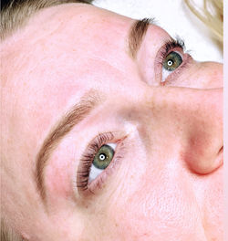 LASH LIFT/TINT & BROW SHAPING/HENNA TINT