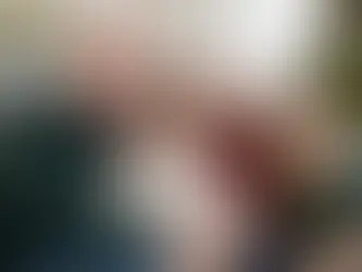 How to Create Holiday Photos with Grandparents