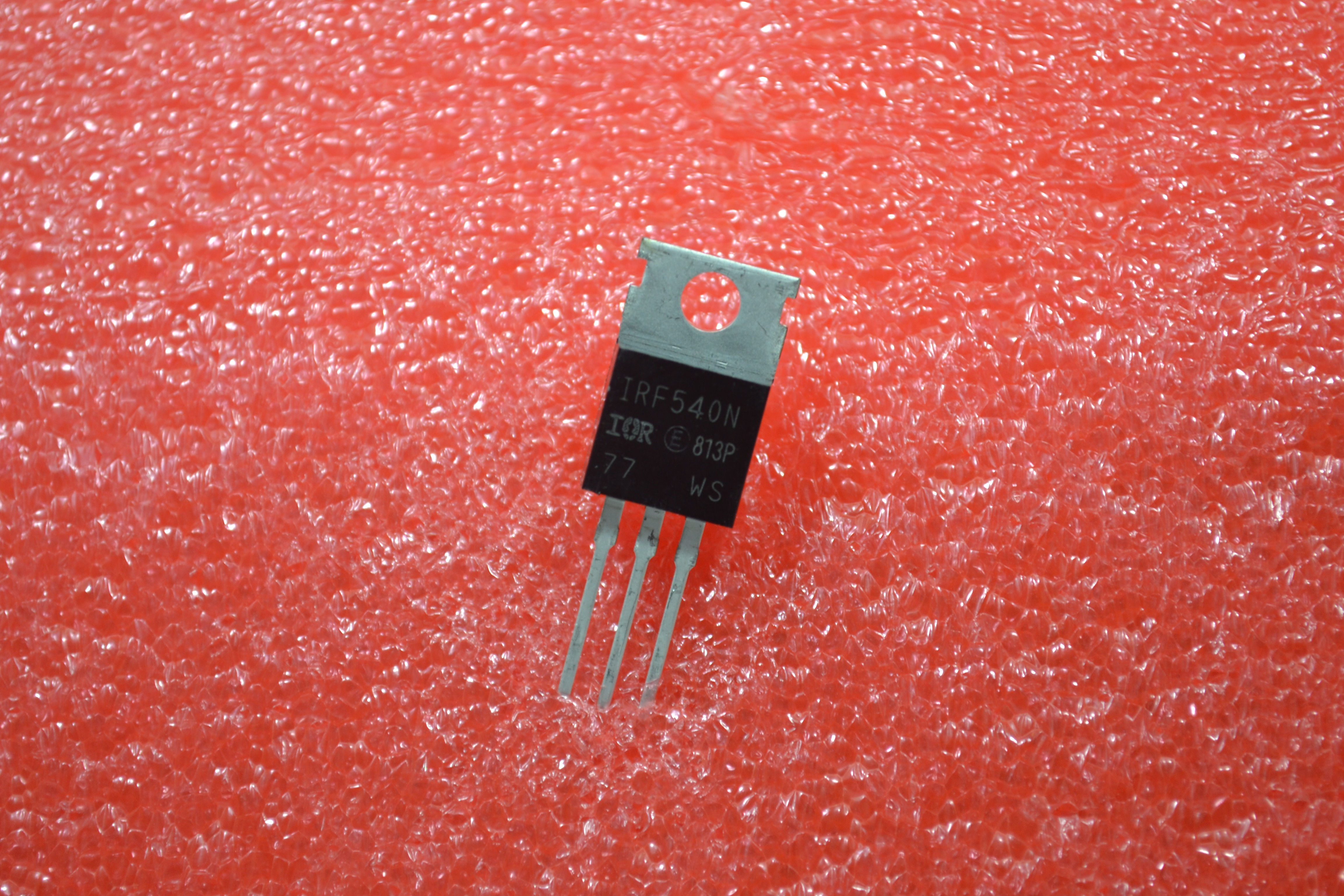 Transistor Mosfet Canal N IRF540N
