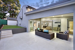 WINSTON HILLS