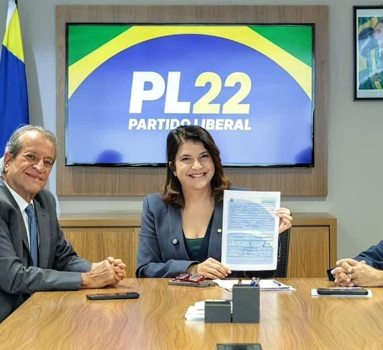 JANELA É ABERTA, E CARLA DICSON SAI DO UNIÃO BRASIL E SE FILIA AO PL
