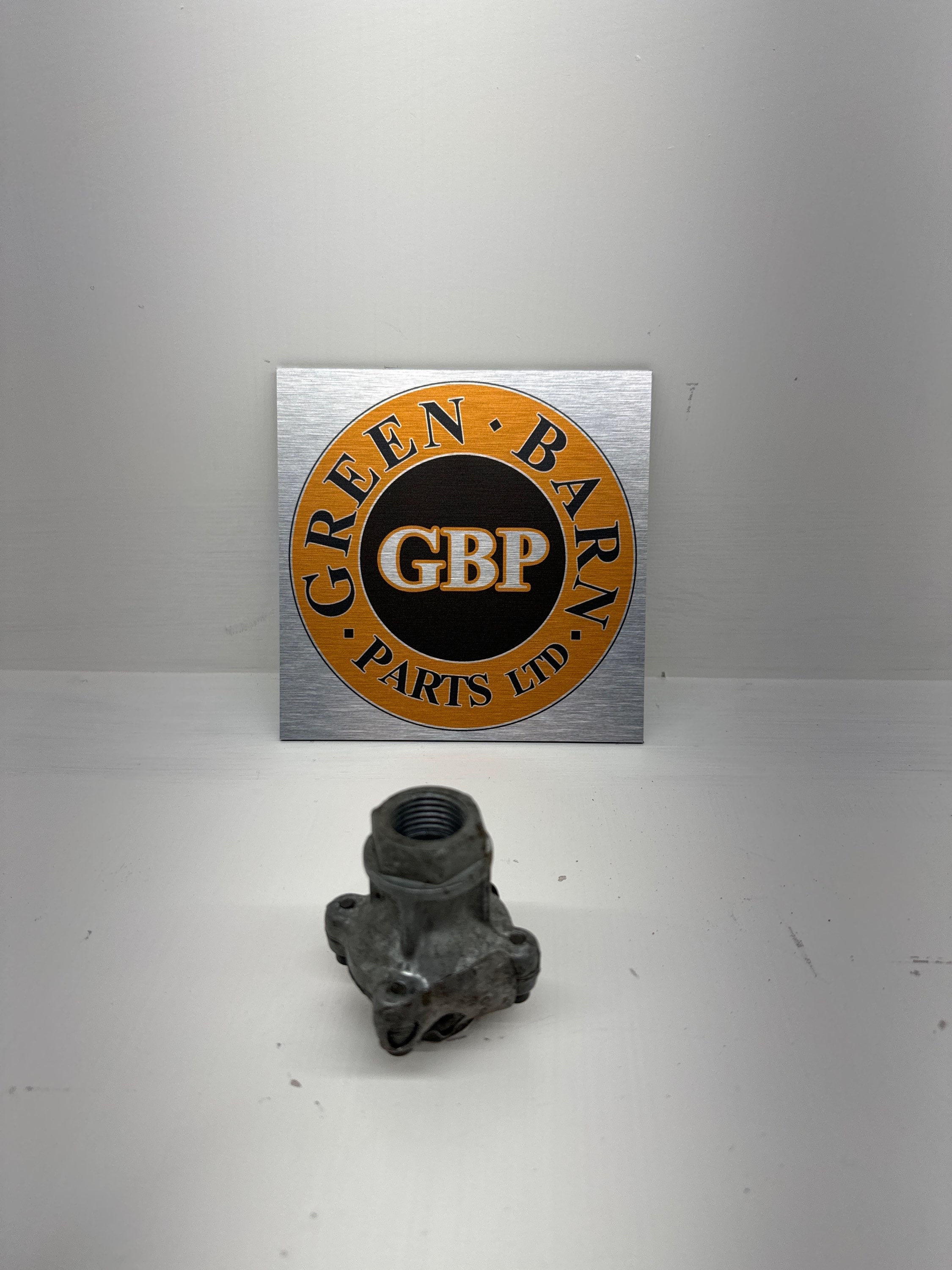 Collecteur d'admission vers clapet anti-retour hydrovac (NOS)