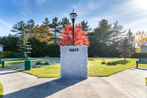 Monument in homage to Arthur Parent in front of the park of the same name - Saint-Quentin (NB)