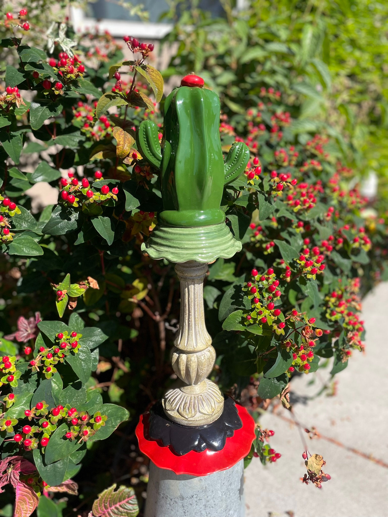 #Uk - Happy Green Cactus