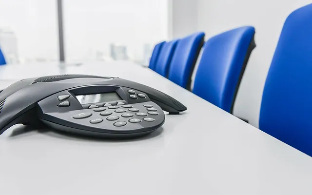 Hikvision Ds 2de3a400bw De F1 S5 4mp Colorvu Pt Ip Camera Valenetworks