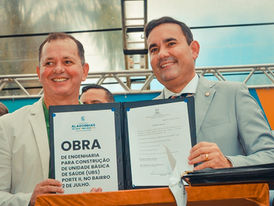 Prefeito Gustavo Carmo assina ordens de serviço e autorizações para diversas obras em Alagoinhas