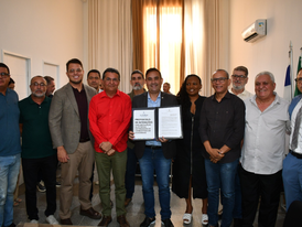 Alagoinhas firma protocolo para instalação de distribuidora de combustíveis na cidade