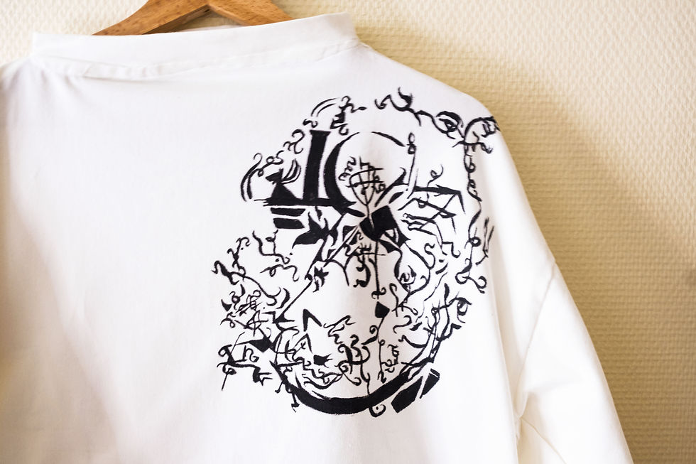 Thumbnail: Saint Michel Sustainable T-shirt