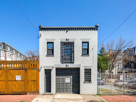 The Transformation of Philadelphia Carriage Houses: From Stables to Stylish
