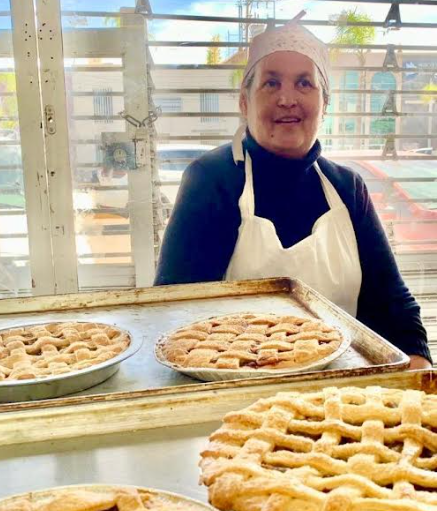 El pan de Magda es otra historia de éxito del Taller del DIF Municipal