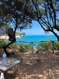 Camping mit Dachzelt am Meer, Aussicht