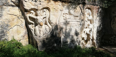 Lapidiales sculpture