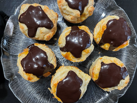 Fastelavnsboller- (The kid friendly edition)