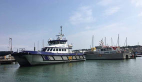 DIVERSE MARINE - QUALITY REFIT & REPAIR WITH FAST TURN-AROUNDS