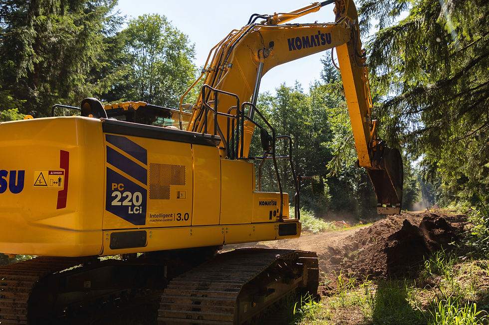 Komatsu PC220LCi-12 excavator with factory Intelligent Machine Control, official Komatsu product photo