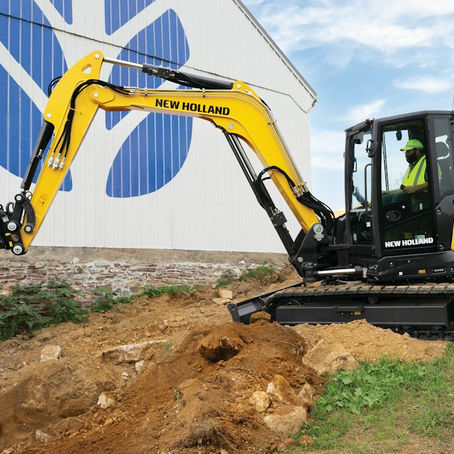 New Holland's E90D: The Largest Excavator New Holland Construction Has Ever Built for North America
