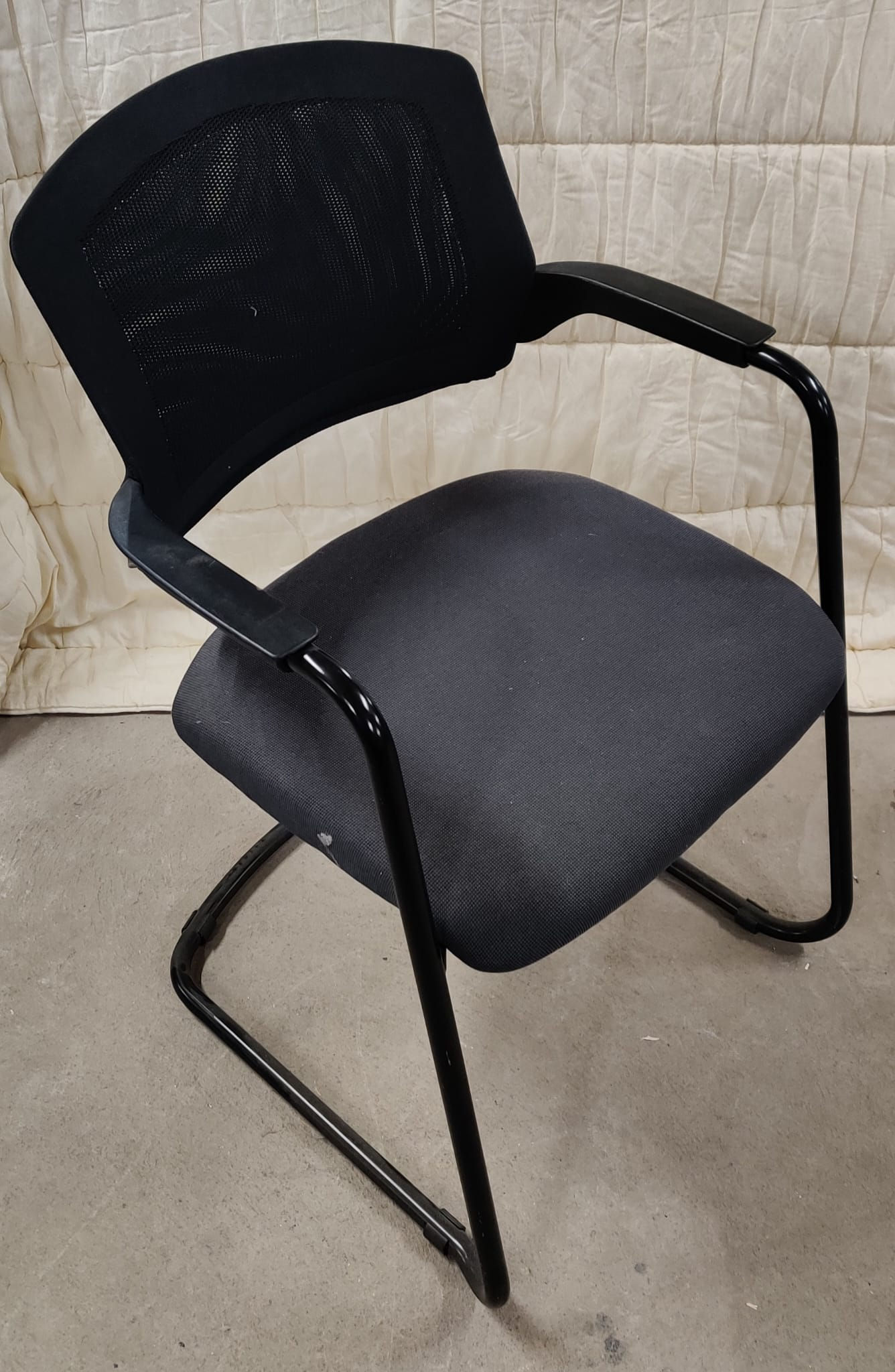 25067 - Siège réunion