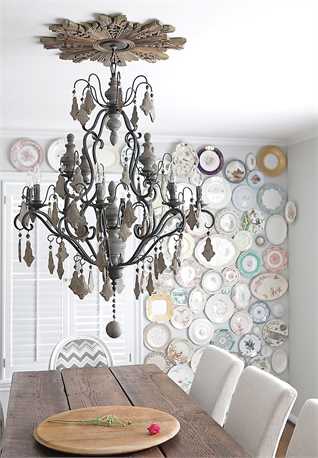 DA1898 Chandelier