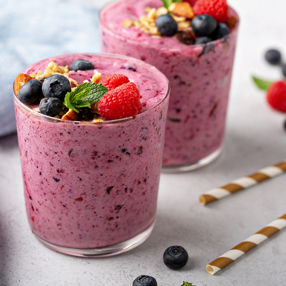 berry kale and banana smoothie