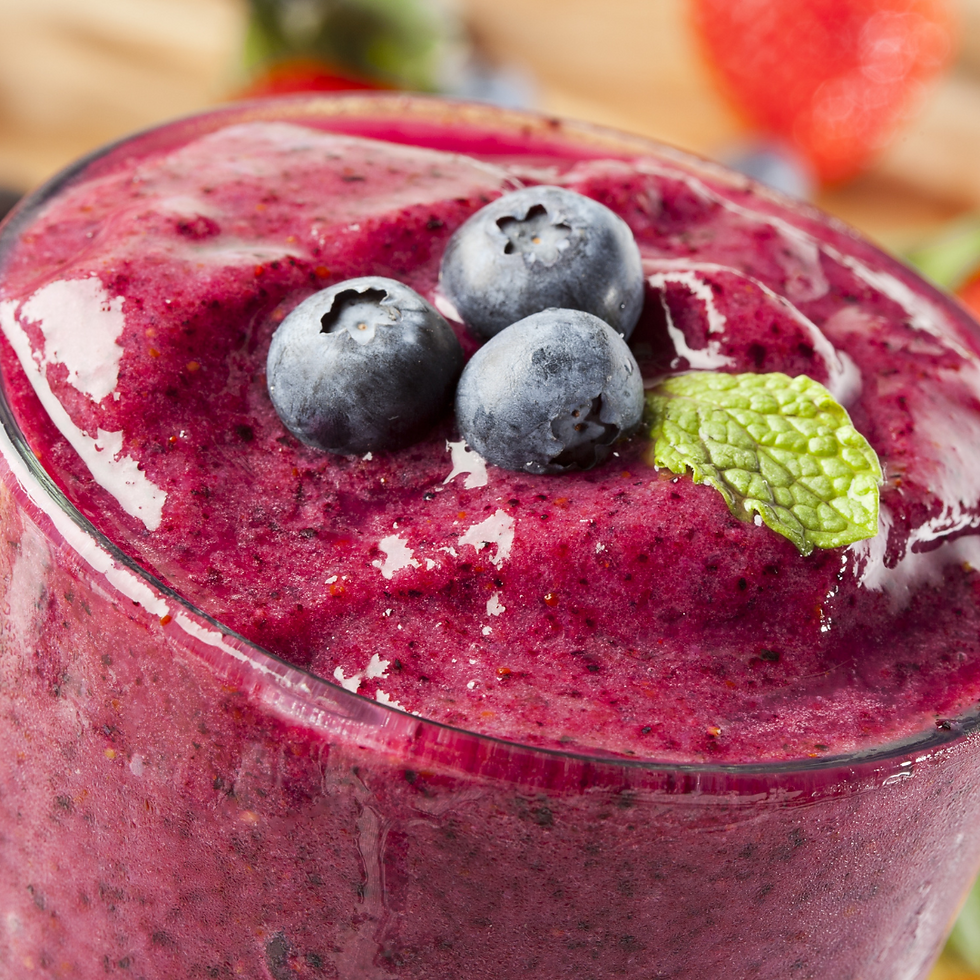 blueberry pineapple and chocolate smoothie