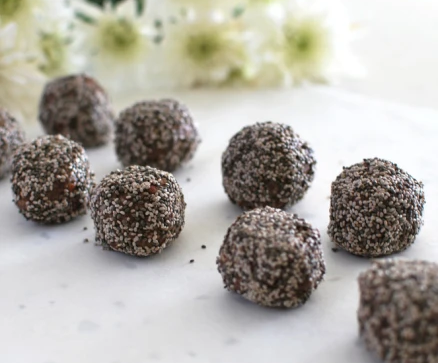 Recipe time: Bliss Spirulina Balls