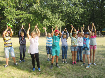 ДЕНЬ ЗДОРОВ'Я. ЗА ЗДОРОВ'ЯМ - ДО ЛІСУ!