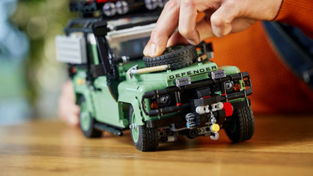 LEGO推全新 LAND ROVER CLASSIC DEFENDER 90 還原 1983 年元祖車款！