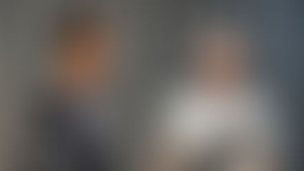 沒有完美的歌唱姿勢,但你的聲音仍需要適合的姿勢