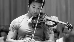 日裔美籍男小提琴家五嶋龍 音樂基因魅力超吸引
