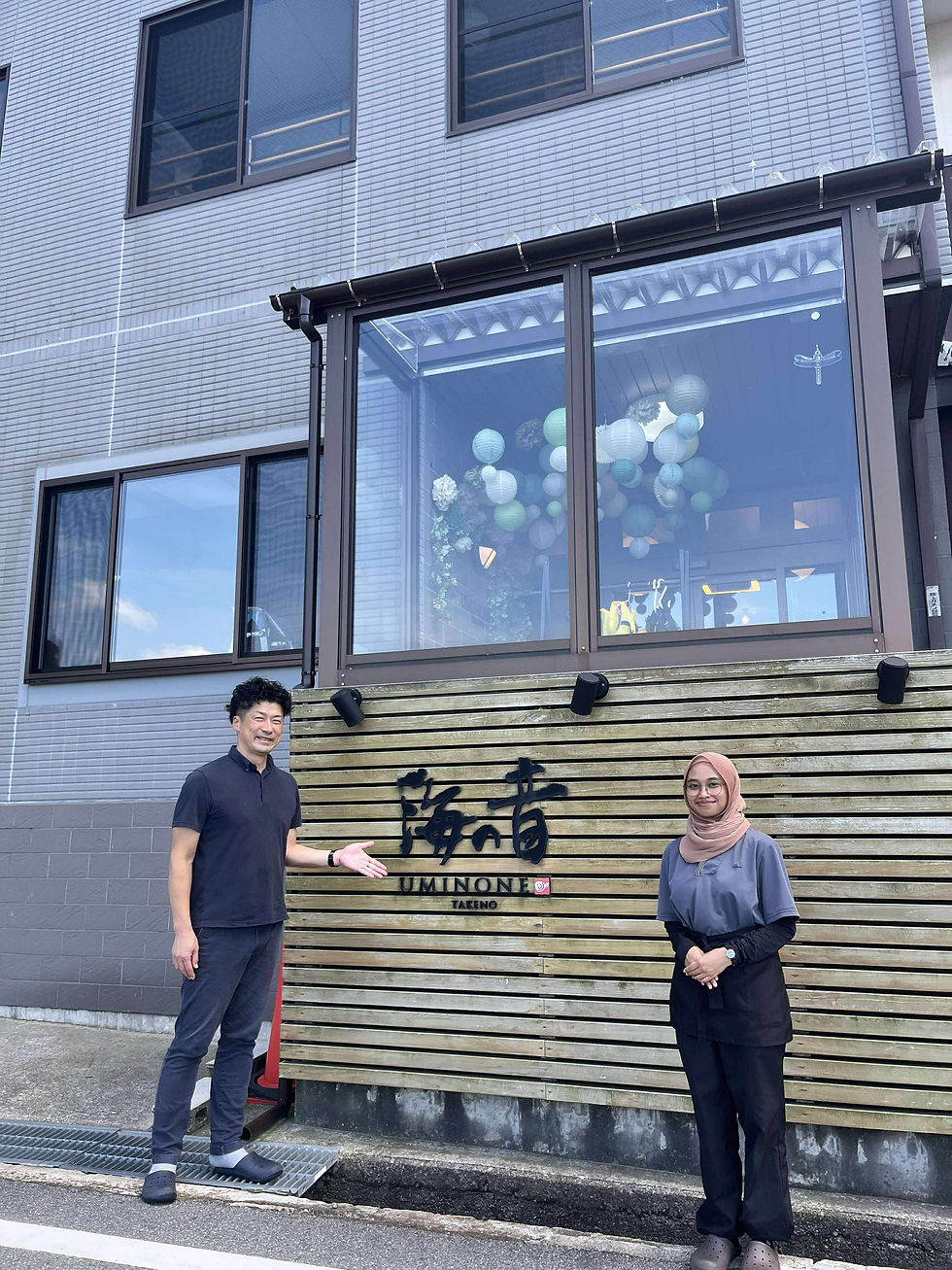 代表の宮崎さんと、インドネシア人のザーラさん。