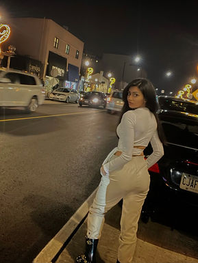 Model/Actress Taiba Sheheryar Spotted in Toronto