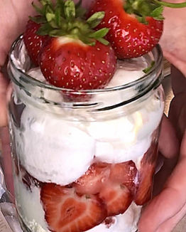 Eton-Mess-In-a-jar.jpg