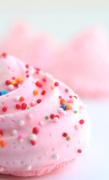 Meringue Kiss 2