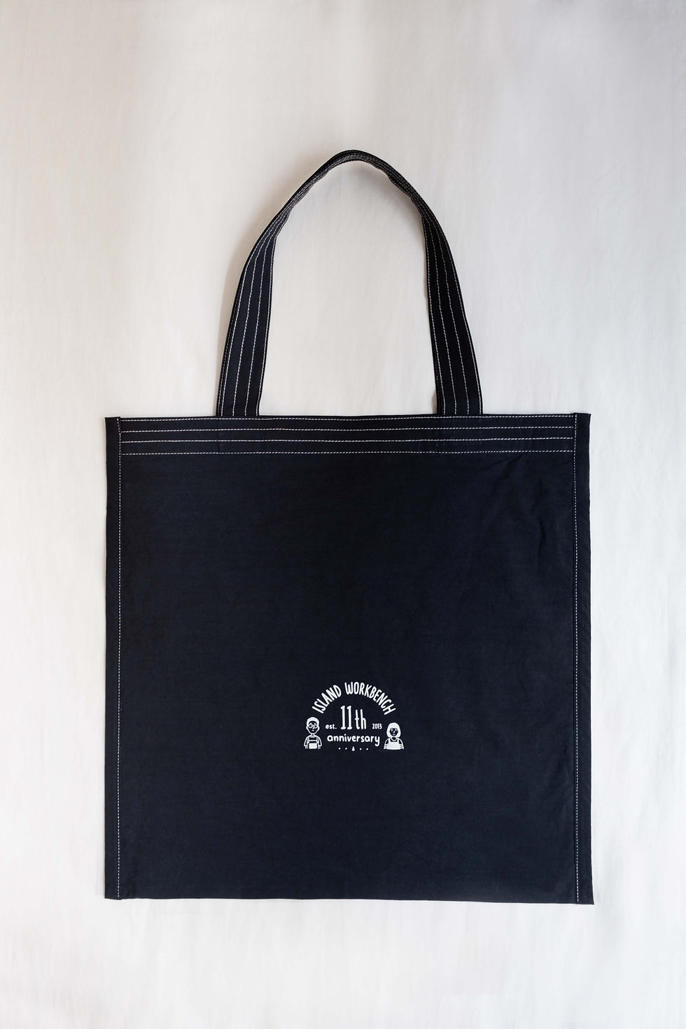 縮圖：11週年紀念 Totebag  (深藍配白色印花)