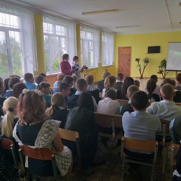 Классный час «Профессии, которые помогают хранить память о Великой Отечественной войне»