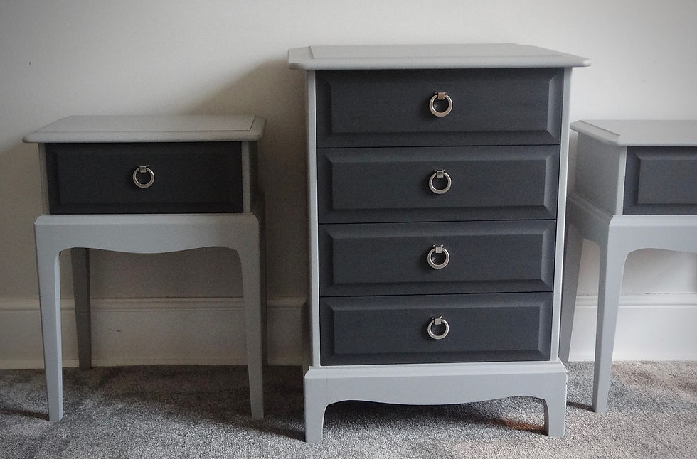 Thumbnail: Retro Vintage Four Piece Hand painted Stag Minstrel Bedroom Set