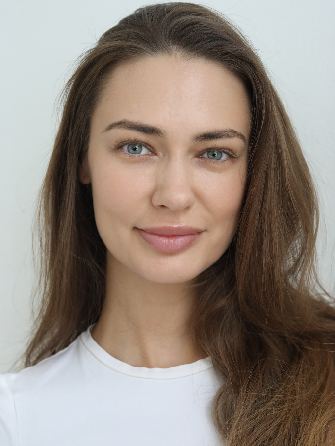 YANA POLAS.png