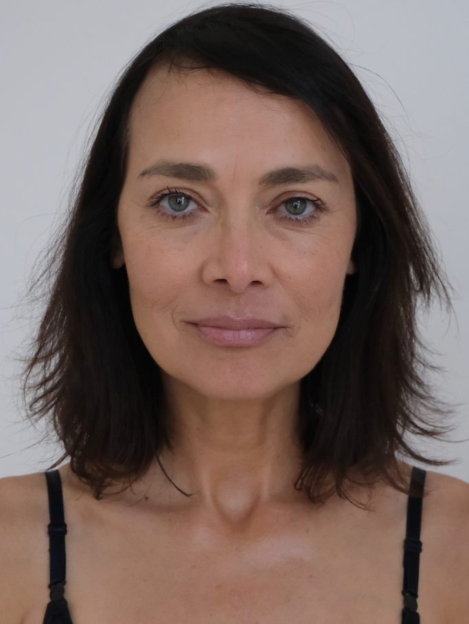 CAROLYN POLAS.png