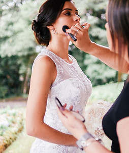 Professional Wedding Makeup final touch
