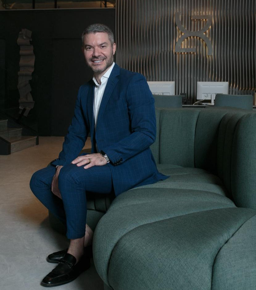 O médico dermatologista Octávio Guarçoni - Foto: Israel Alves