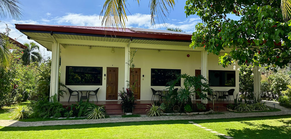 IGuest Building East with Superior Queen Room 2 in Strutz Art Garden Resort, hotel in Bangued, Abra, Philippines