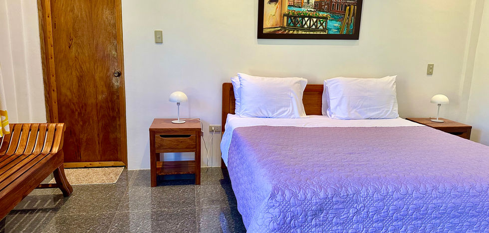 Premium Bungalow inside, Strutz Art Garden Resort, Hotel in Bangued, Abra