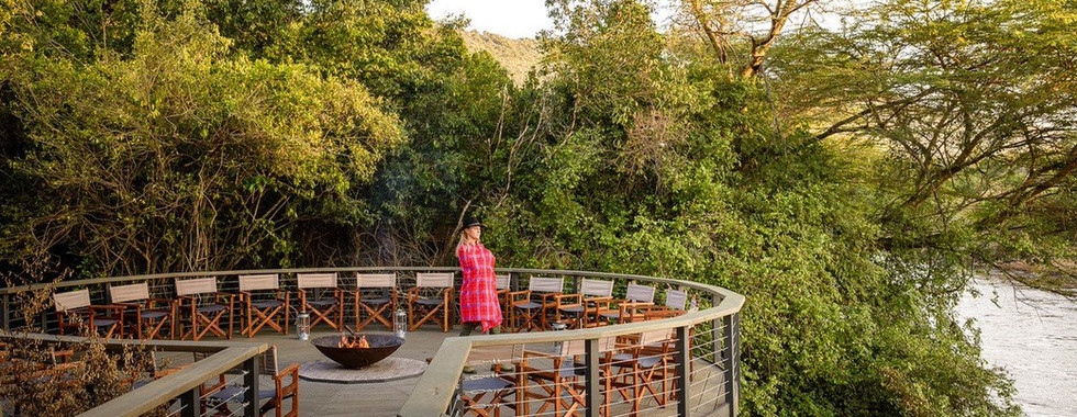 Sanctuary Olonana Lodge - Fireplace