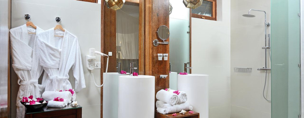 Tulia Unique Beach Resort & Spa - Washroom