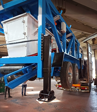  Conmach Machinery offers a professional solution and quality service with mobile concrete batching plants.