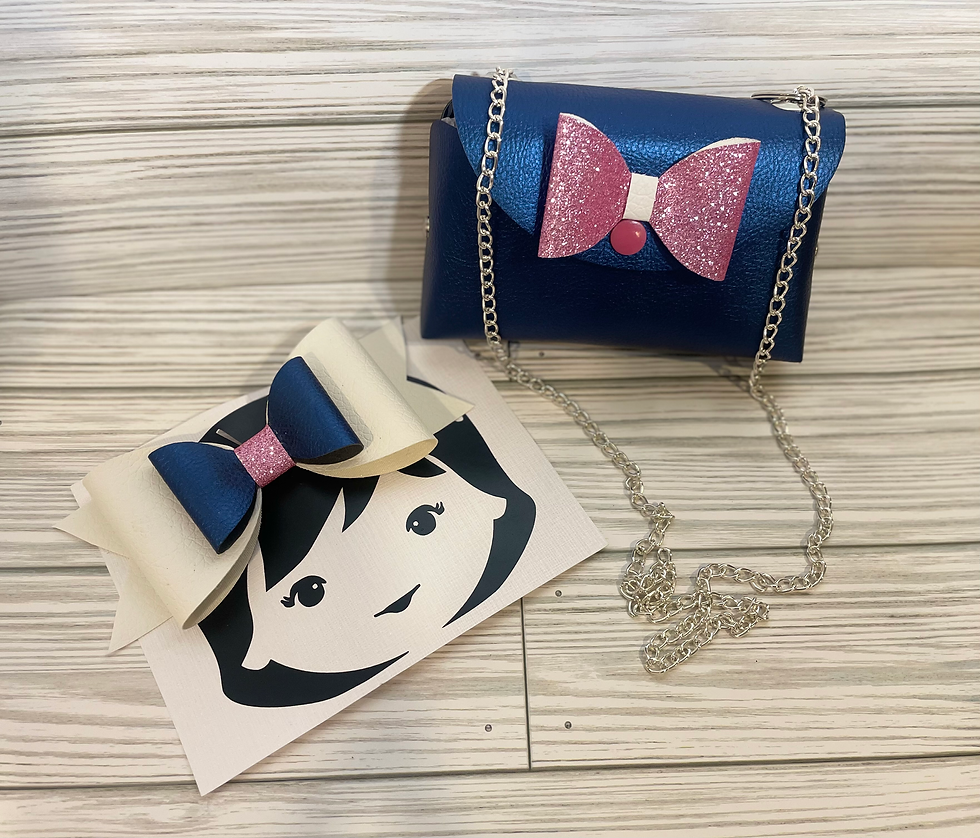 縮圖：Faux leather purse and bow set