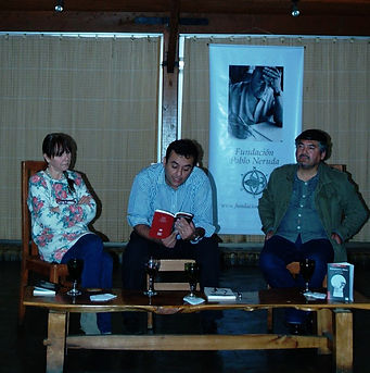 Lanzamiento Entre poemas y sábanas Vol. II - Isla Negra